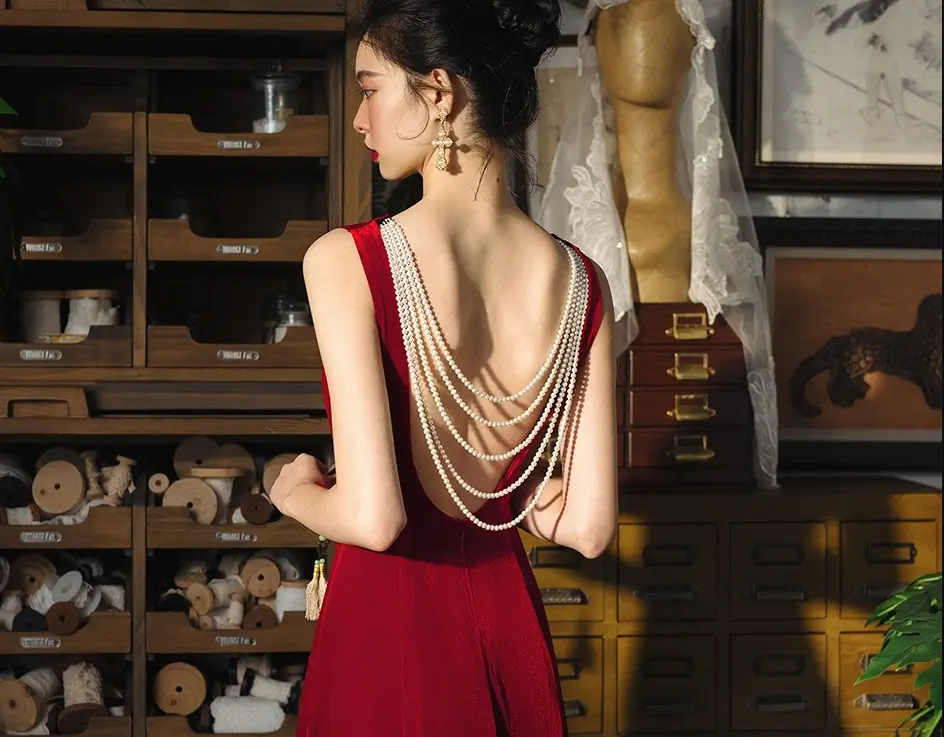 Luxury Backless Standard Prom Velvet Sleeveless Floor Length Dress - Image 5